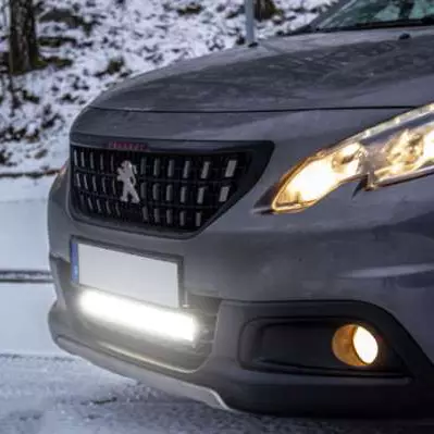 Peugeot 2008 Ledramp + modellanpassat fäste - Peugeot - 8020100983 - 2